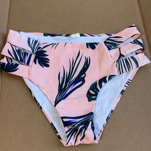 Bikini set - Picture 4 of 5